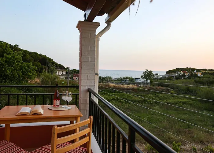 Lejlighed Teta's House Sea View Marathias