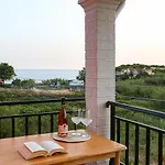 Teta's House Sea View *